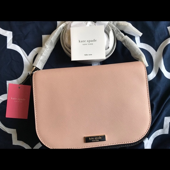 KateSpade Large Crossbody Bag - Picture 3 of 5
